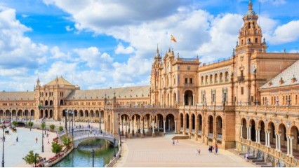 Viaje Andalucia con Levante y Barcelona: Madrid, Cordoba, Sevilla, Granada, Valencia, Barcelona, Zaragoza, Madrid